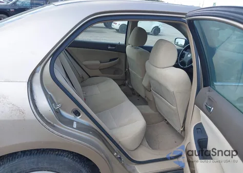 2003 Honda Accord 2.4 Lx z USA, uszkodzony, nr VIN 1HGCM55323A136731